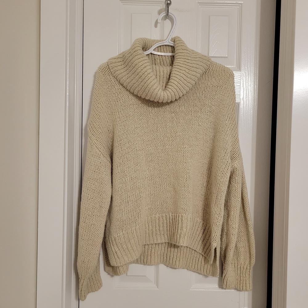 Kismet Cozy Cream Turtleneck Sweater Size L